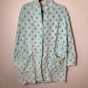 3/$20 VS Pink Fuzzy Robe *Missing belt*